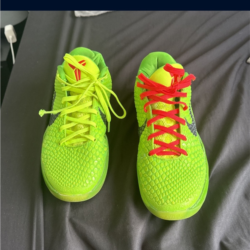 Kobe 6 protro grinches